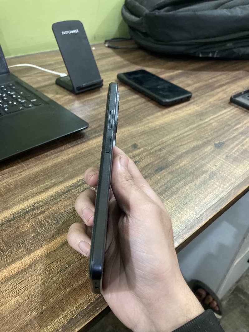 Xiaomi Redmi Note 12 Pro 1