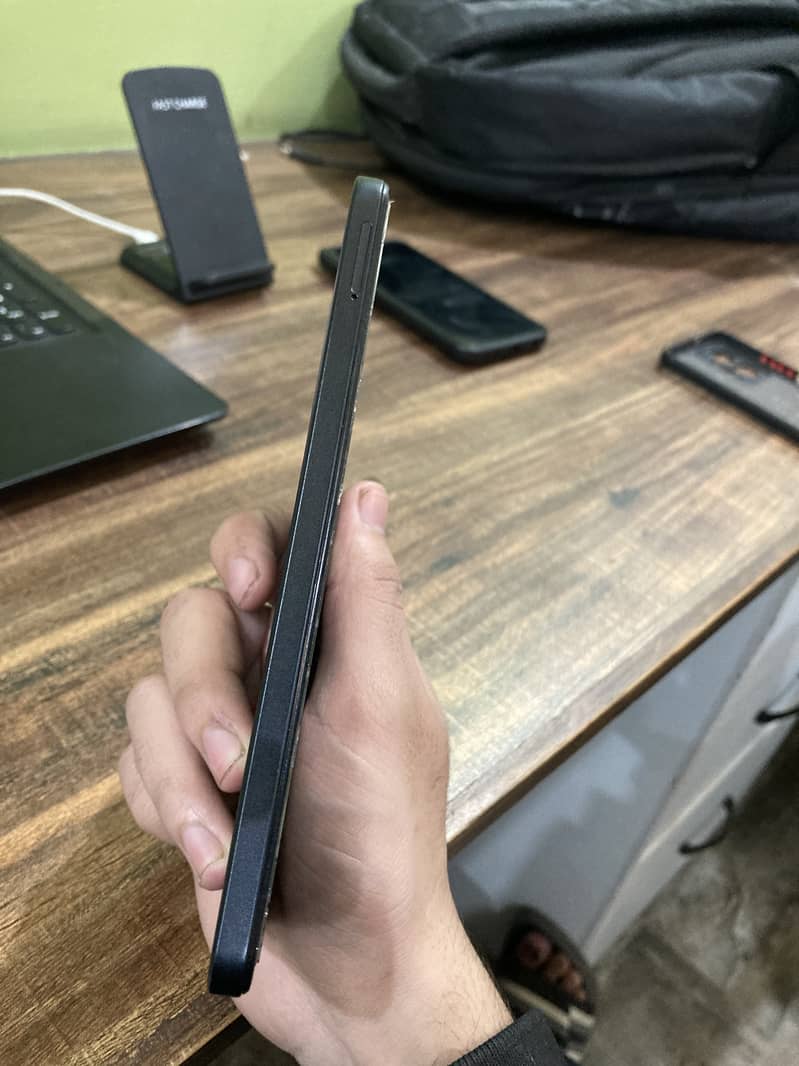 Xiaomi Redmi Note 12 Pro 3