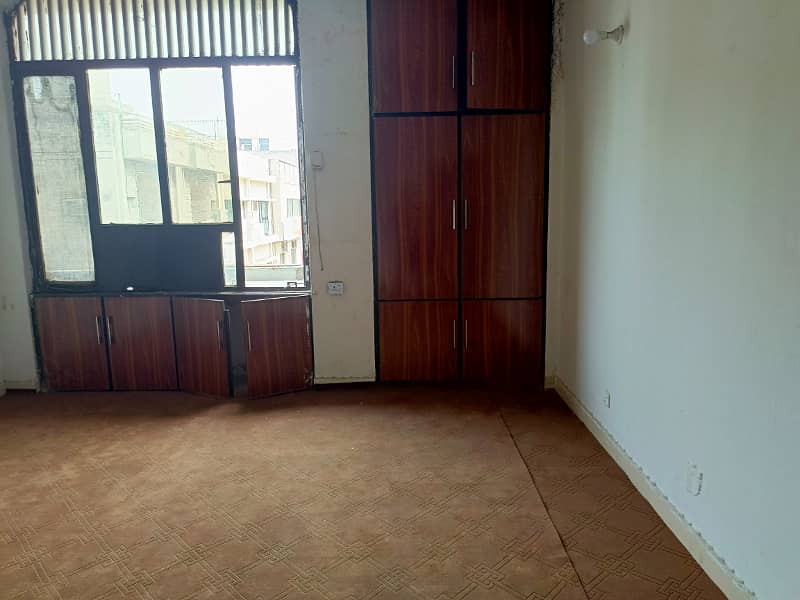 4 Marla 2nd Floor For Rent In DHA Phase 1 Block H Pakistan Punjab Lahore 6