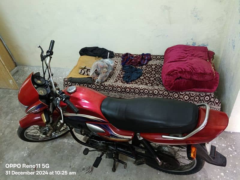 Askam O Alikum! Honda Pridor Cd 100 for sale 2014 model lahore No 4