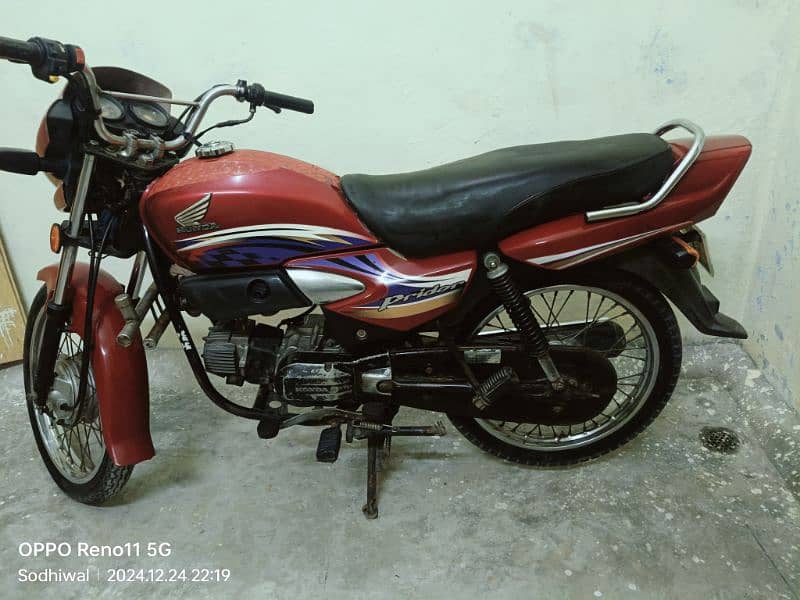 Askam O Alikum! Honda Pridor Cd 100 for sale 2014 model lahore No 8