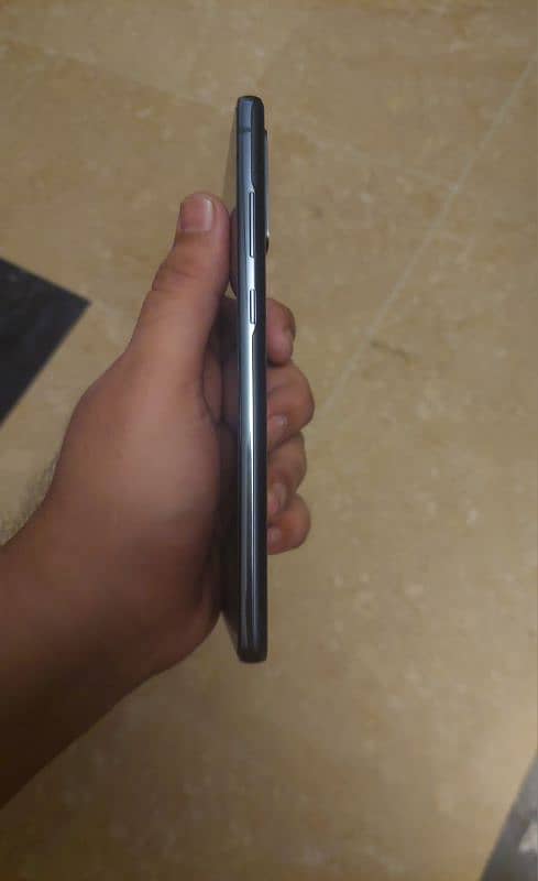 samsung galaxy note 20 black just like new 3