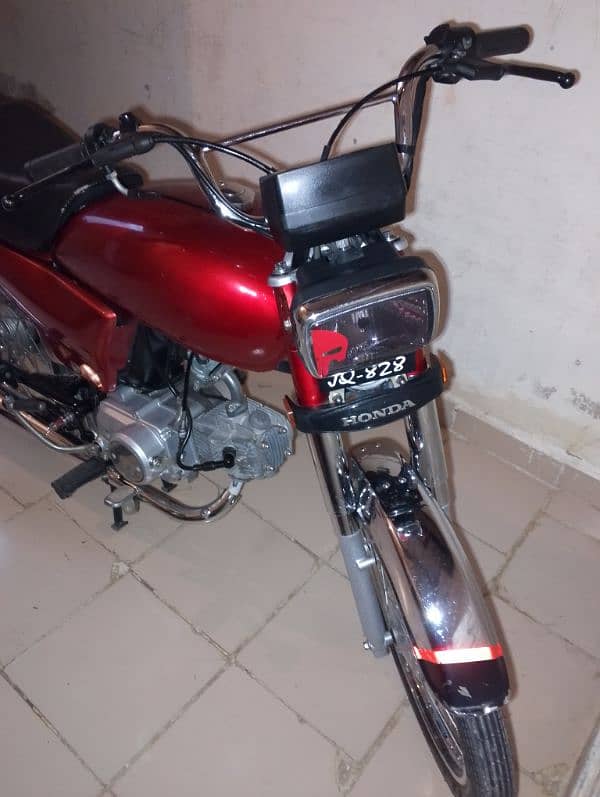 Honda 70 is good condition 3