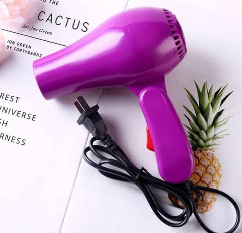 Lightweight And Portable Hair Dryer 0