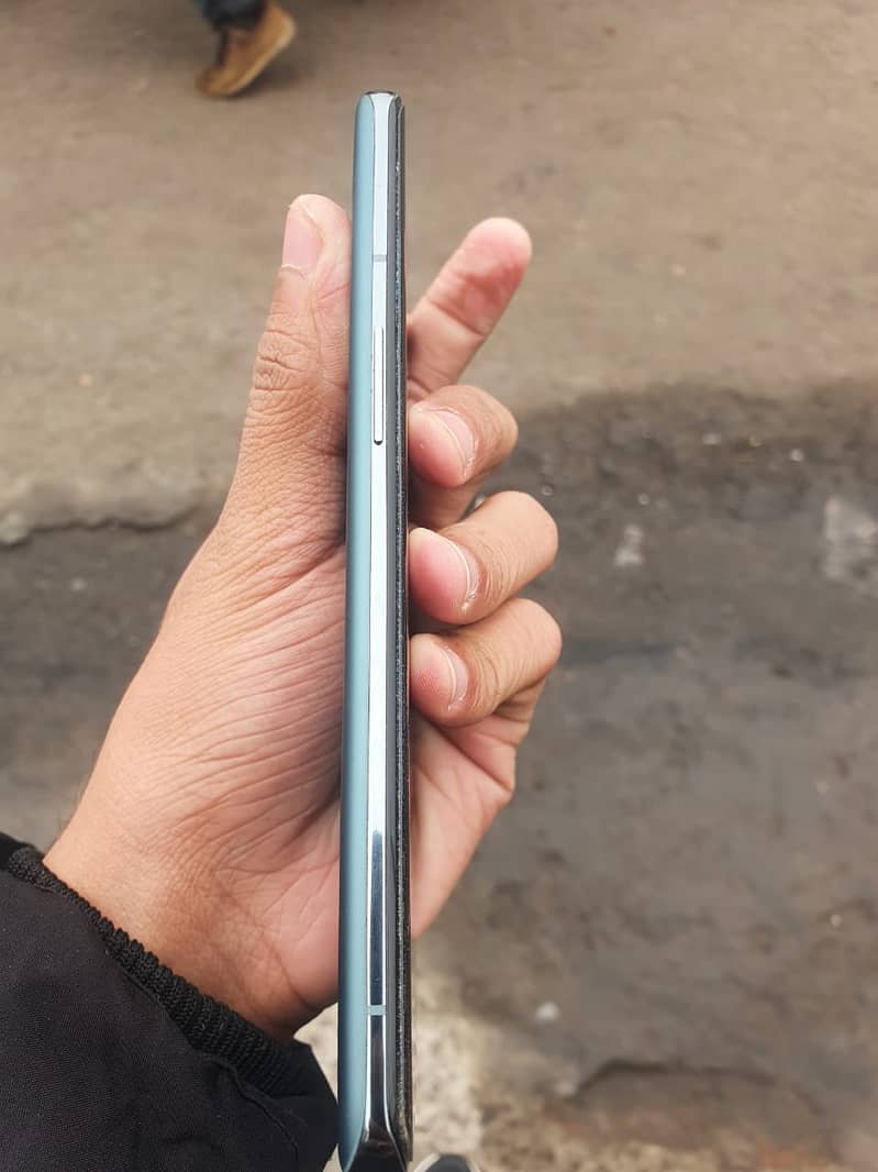 One Plus 9 Pro 1