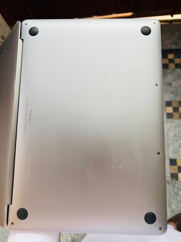 MacBook Pro M1 2020 8