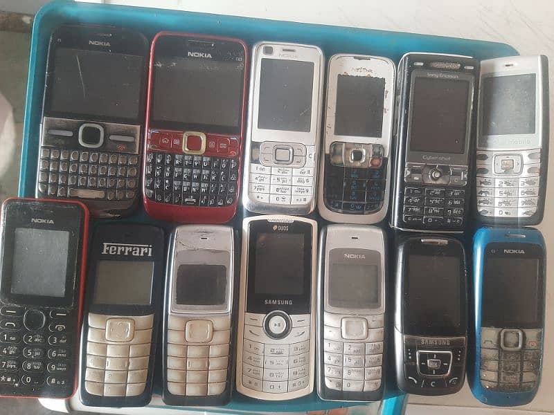 nokia and Samsung more details WhatsApp on 0