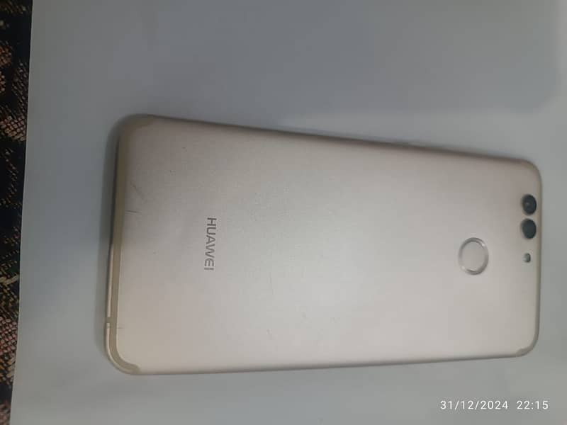 Huawei Nova 2 Plus 4gb 128 gb  9/10 0