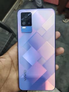 Vivo V21e Condtion 10\10 kch change ni ha