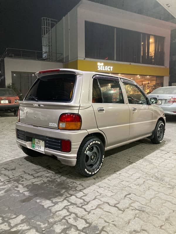 Daihatsu Cuore 2005 660cc 9