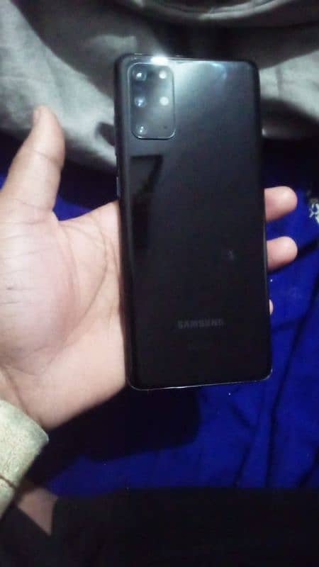 Samsung S20 plus pannel 1