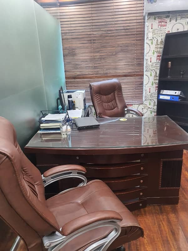 NEAR 26 STREET VIP LAVISH FURNISHED OFFICE FOR RENT 2 EXCITEVE CHAMBER 6 PERSON WORK STATION WITH AC LCD RENT ALMOST FINAL NOTE 1 MONTH COMMISSION RENT SERVICE CHARGES MUST 4