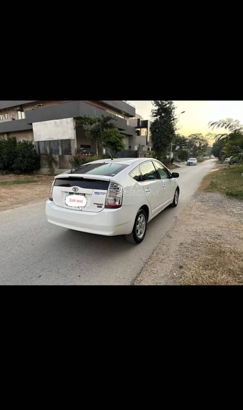 Toyota Prius 2010 3