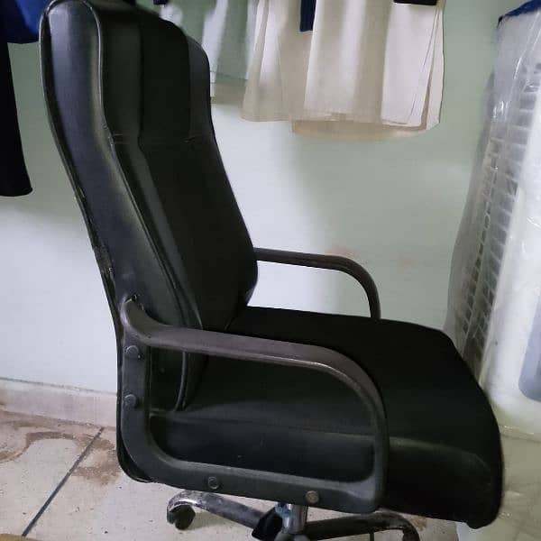 office chair 3