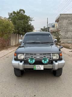 Mitsubishi Pajero 1993