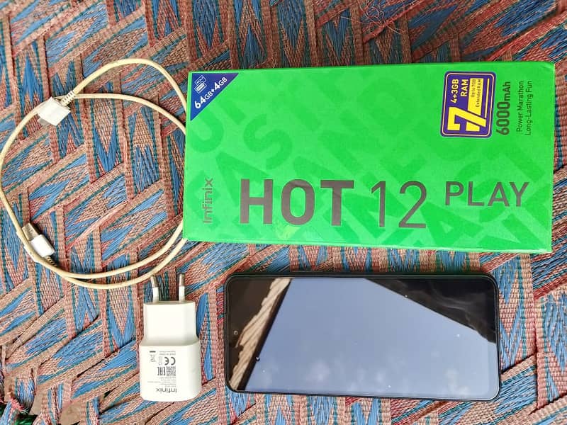 Infinix hot 12 play like new 11