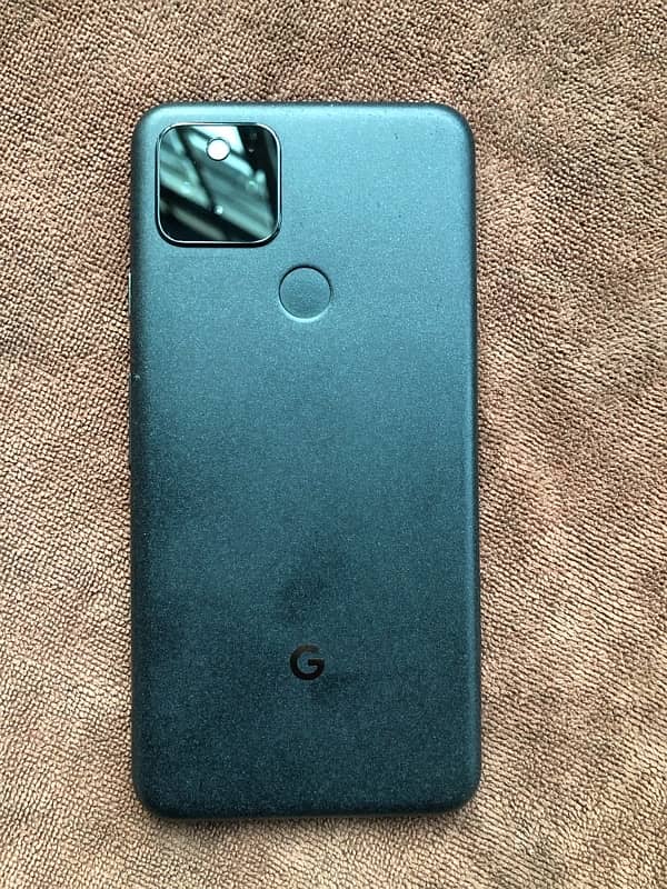 Pixel 5 in Good Condition 1