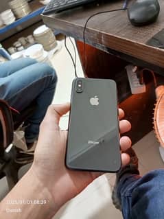 iPhone Xs Sim Working 100%