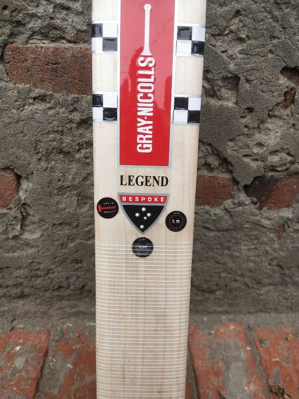 selling cricket Bat 4