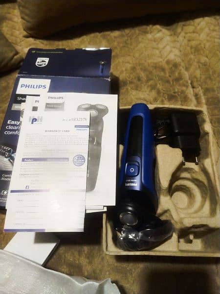 Phillips shaver series 5000 100 % Original product 03194115229 9