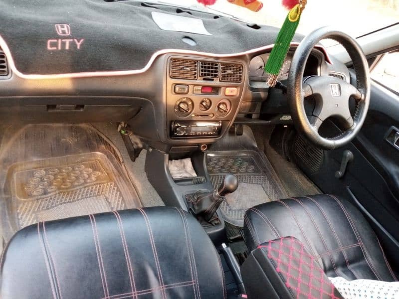 Honda City EXi 1.3 2001 8