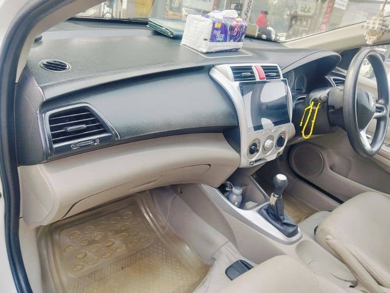 Honda City IVTEC 2017 14