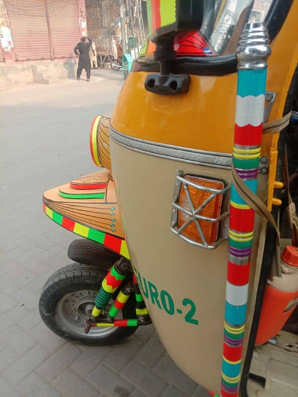 tezraftar auto rickshaw 6 seater 2019 model 1