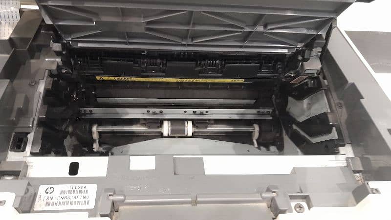 HP laserjet pro mfp m26nw 2