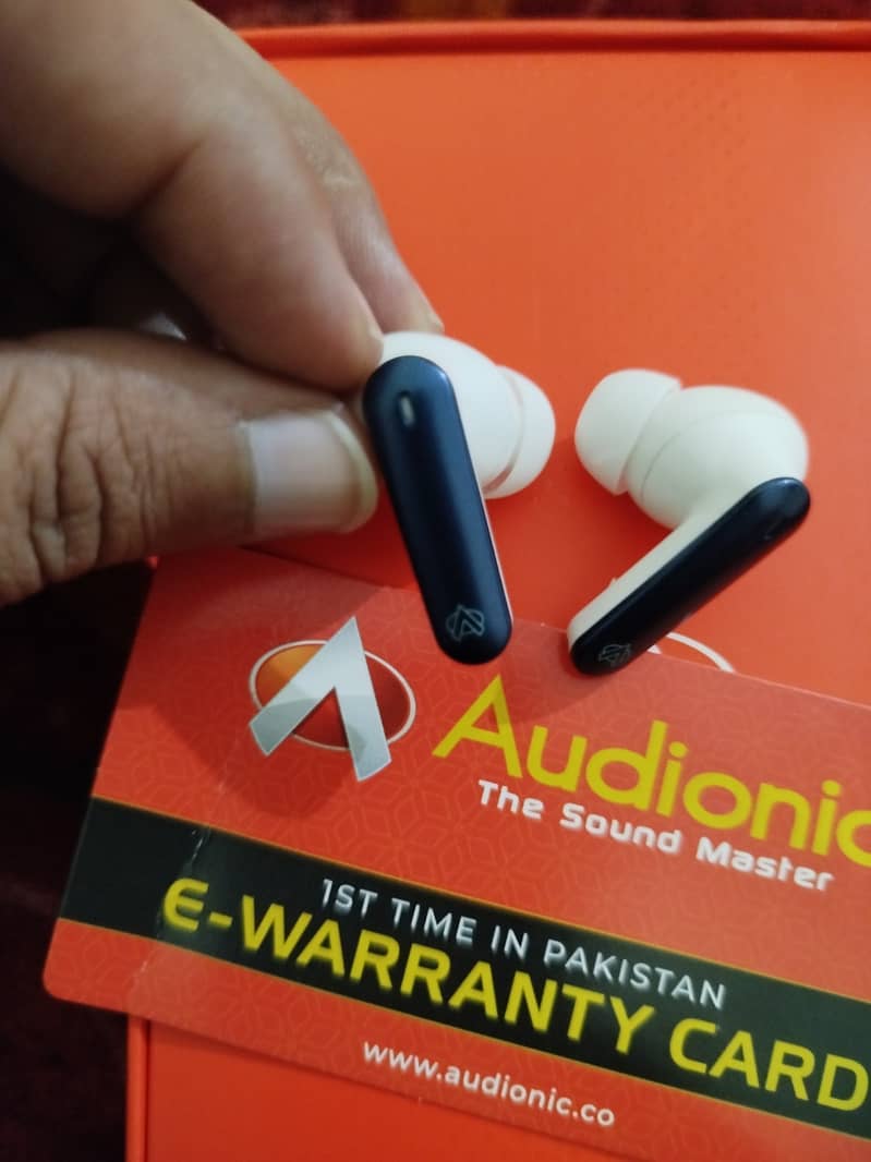 Original Audionic 425 Earbuds For Sale 0