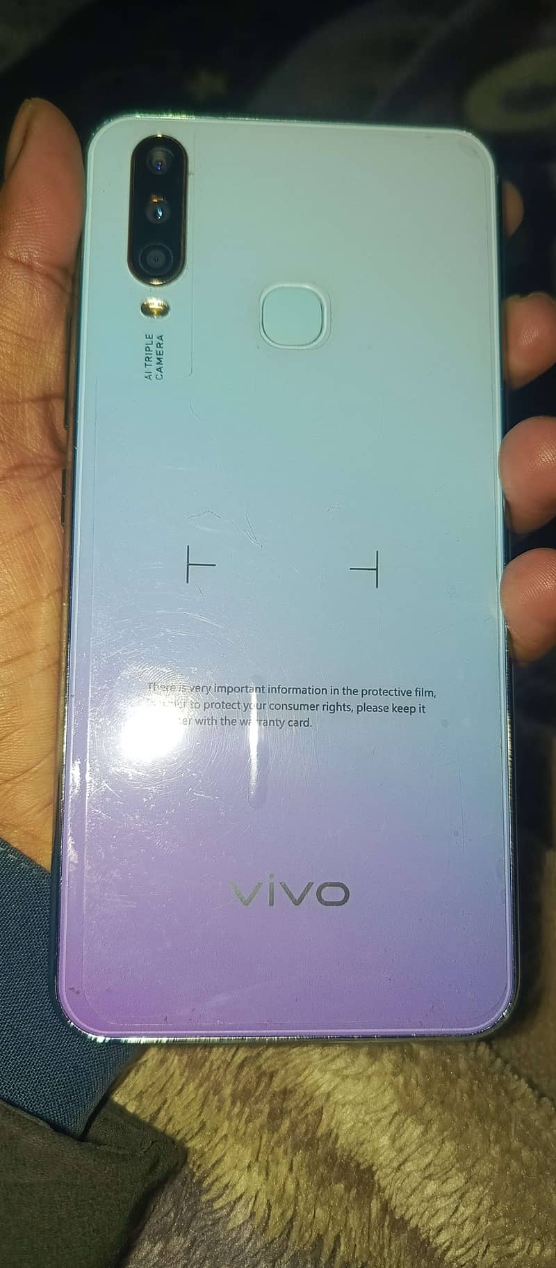 Vivo Y17 6