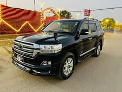 Toyota Land cruiser V8 AX 2016 model