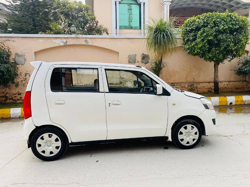 Suzuki Wagon R 2017 4