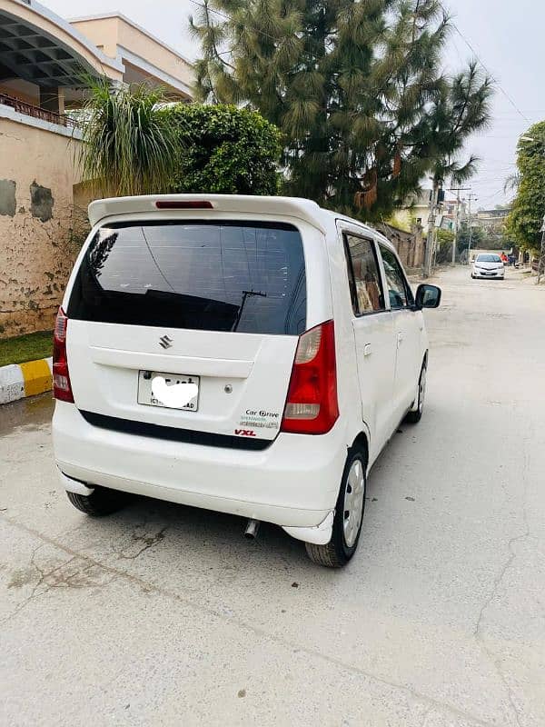 Suzuki Wagon R 2017 11