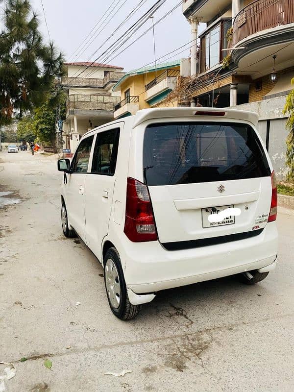 Suzuki Wagon R 2017 12