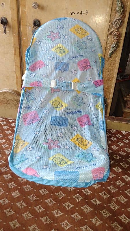 baby carry cot 1