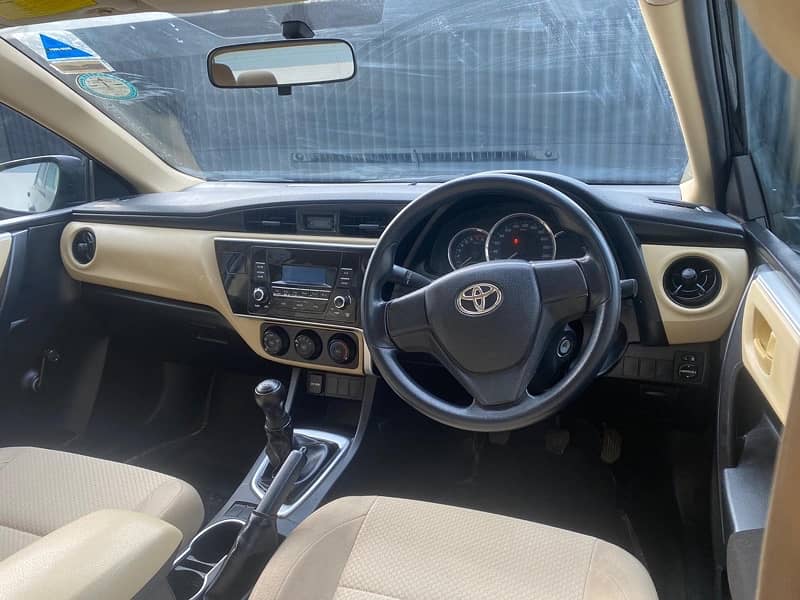 Toyota Corolla XLI 2018 5