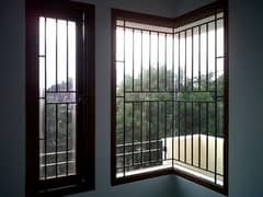 windows /iron windows/iron & steel safety grill manifacturing to order