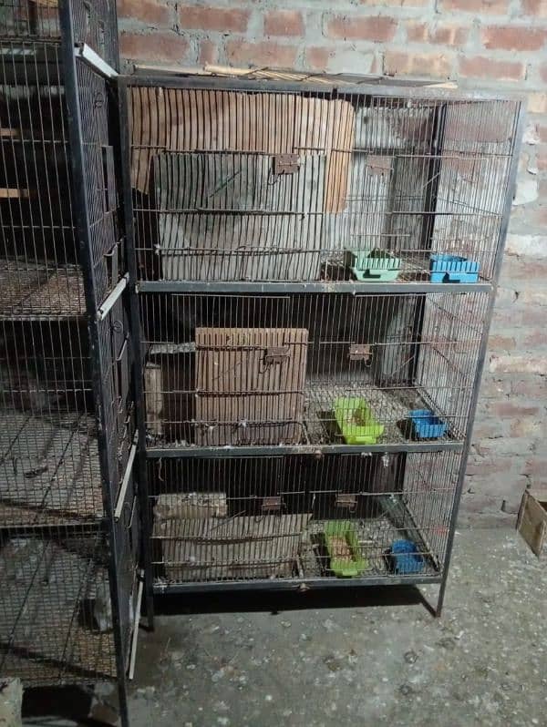 bird cage for sell 1 cage 6 porition 1 cage 4 portion red add fast 1