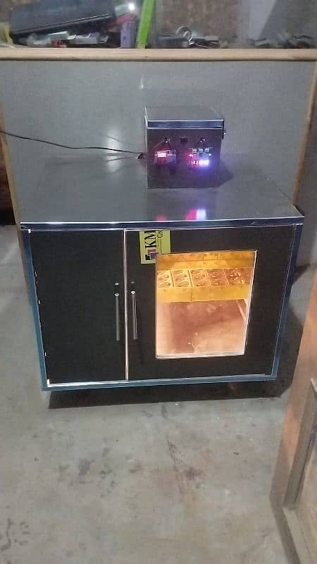 200 eggs automatic Incubator 3