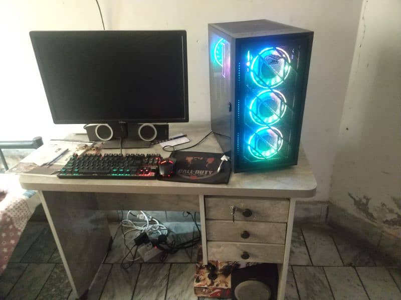 Gaming Computer 12