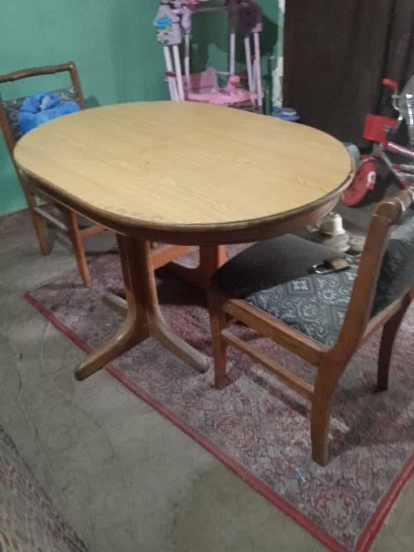 4 chair with dining table & 1 center glass table with 2 side tables 0