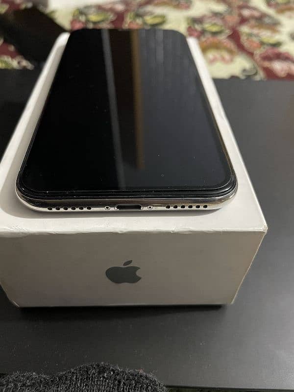 Iphone X | 256gb | Pta approved 3