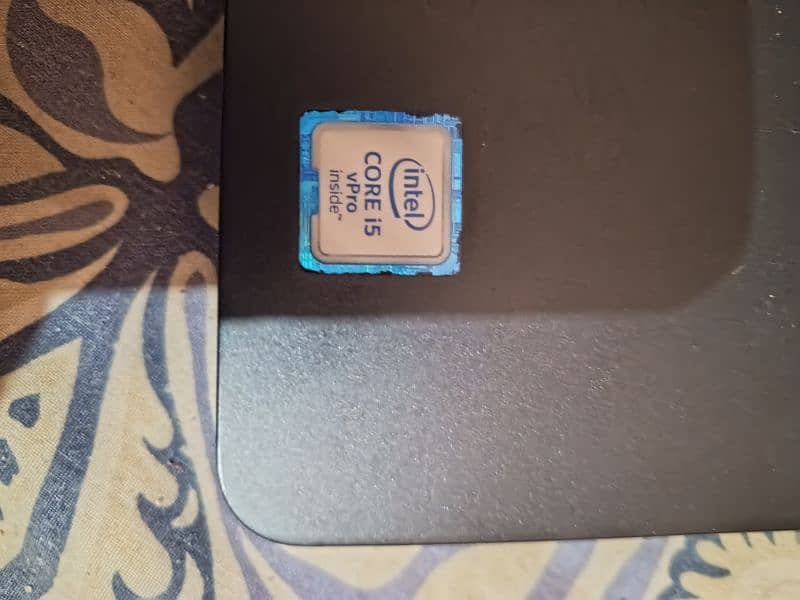 core i5 6 gen 8 GB RAM 256 SSD business class 1