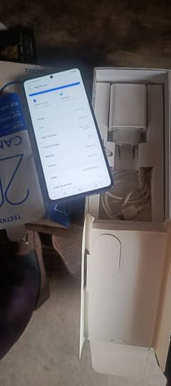 Tecno common 20 with box used like new