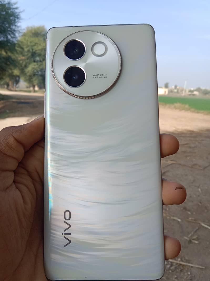 Vivo v30e Two Months Used 0