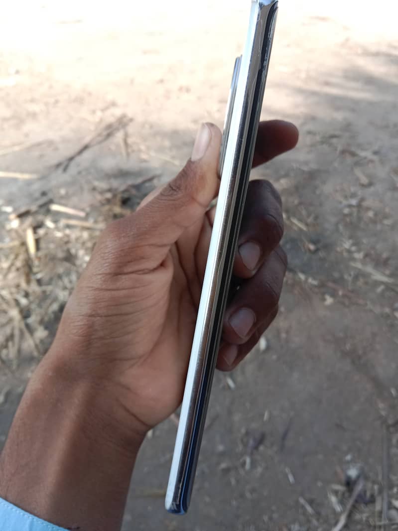 Vivo v30e Two Months Used 3