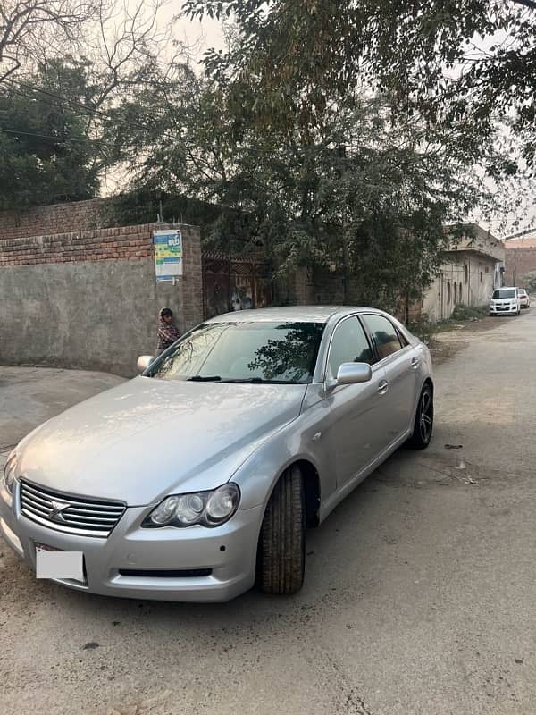 Toyota Mark X 2005 0