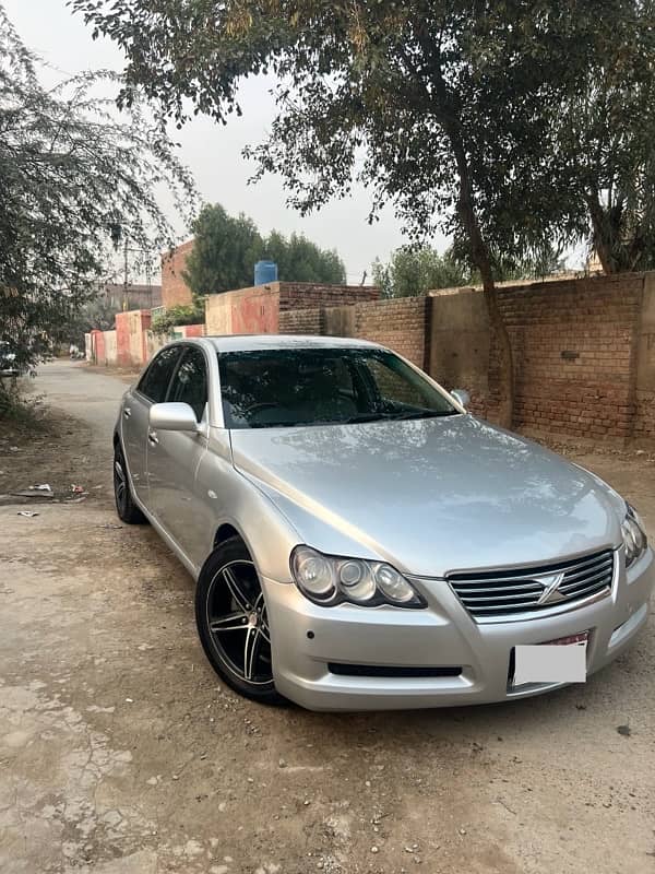 Toyota Mark X 2005 1