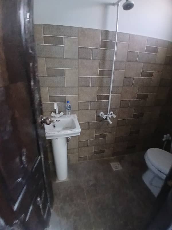 Brand New Studio Apartment 4Th Floor With Lift 6