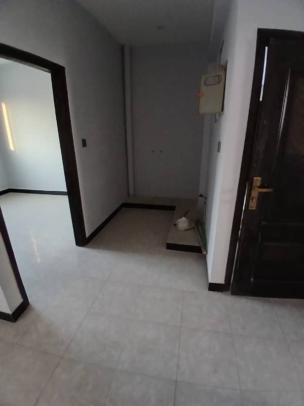 Brand New Studio Apartment 4Th Floor With Lift 8